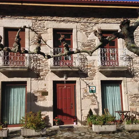 Casa Alpargateiro Country house Os Peares